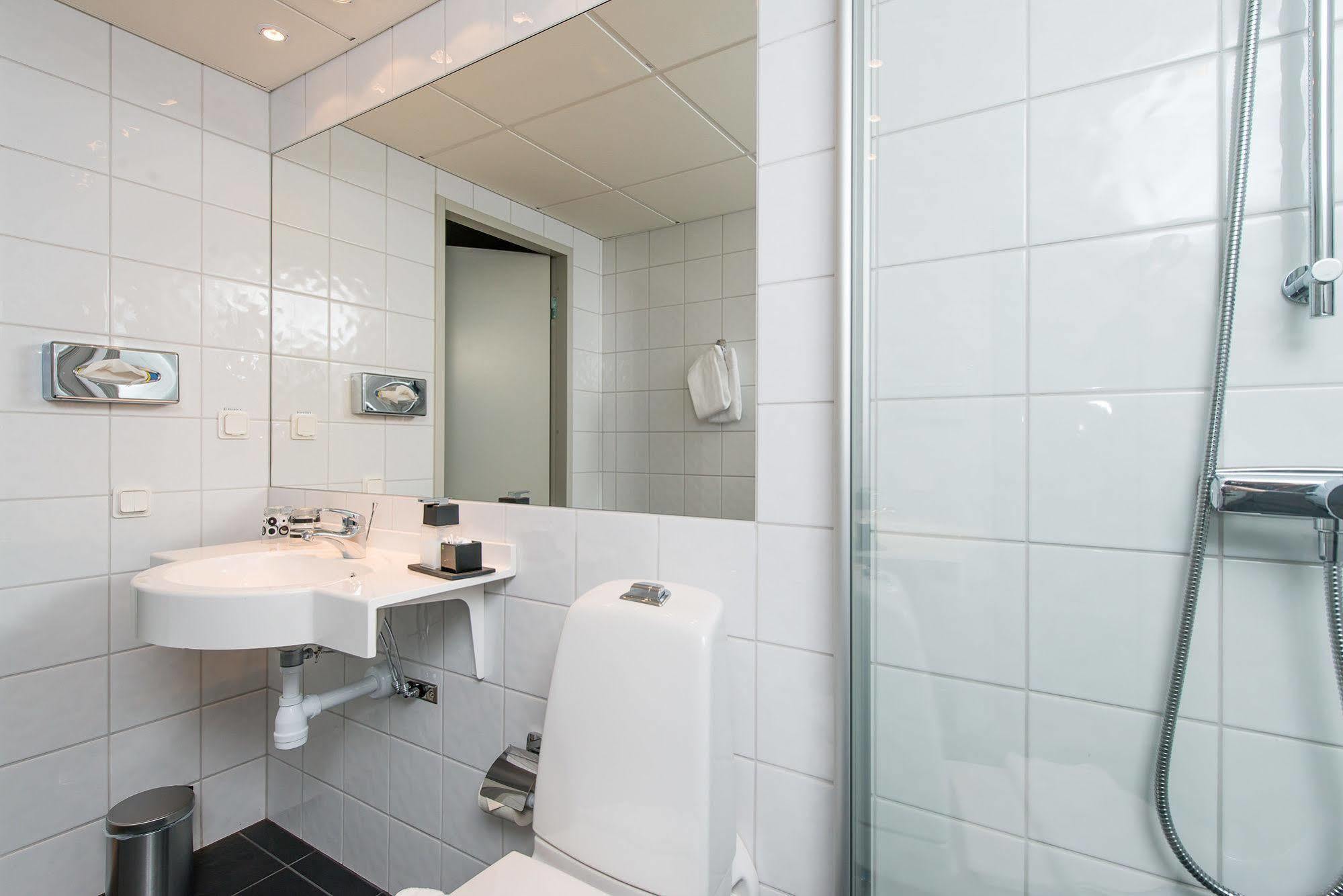 Aiden By Best Western Stockholm Solna Buitenkant foto